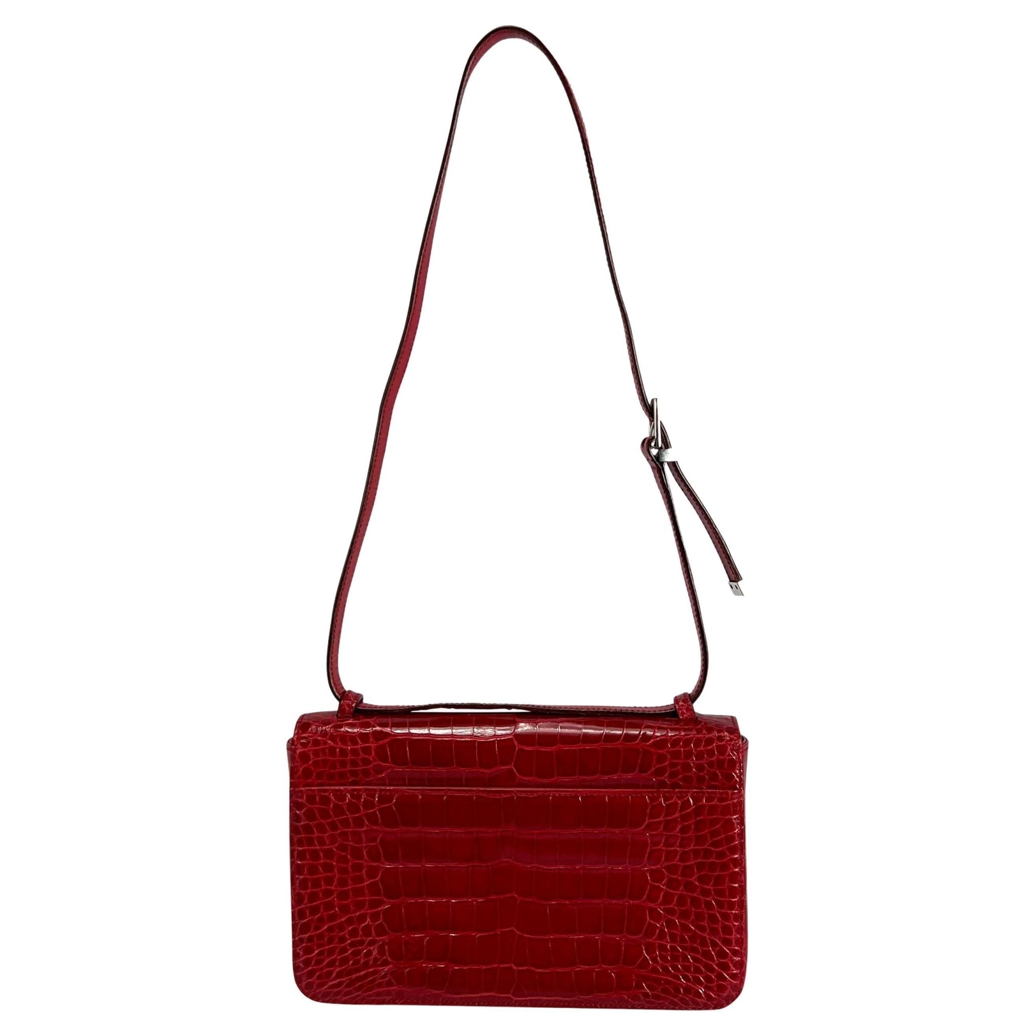 S/S 1998 Gucci by Tom Ford Runway Red Alligator Adjustable Crossbody G Logo Bag - RealList