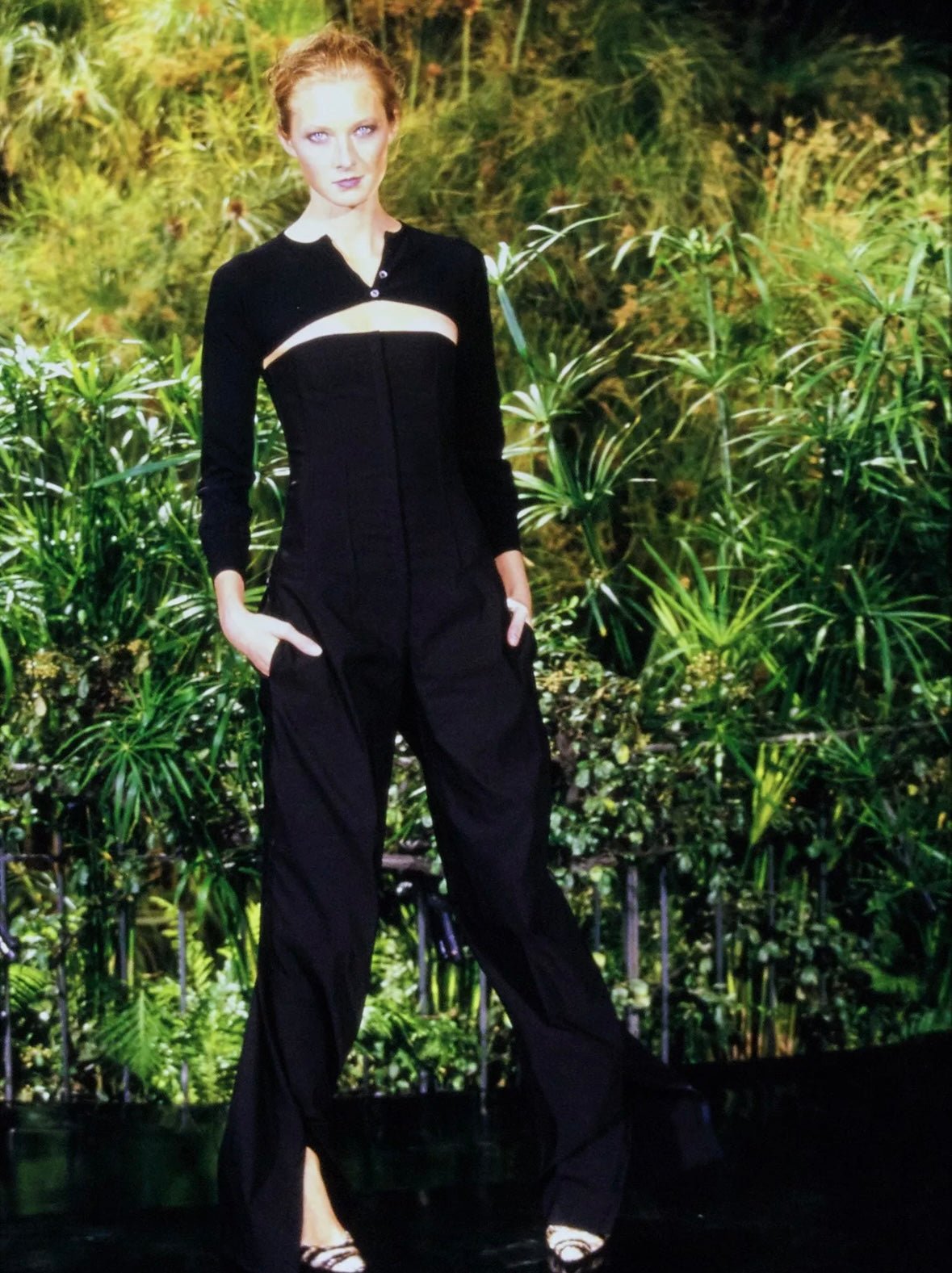 S/S 1999 Dolce & Gabbana Runway Black Knit Extra Mini Cropped Cardigan Top - RealList