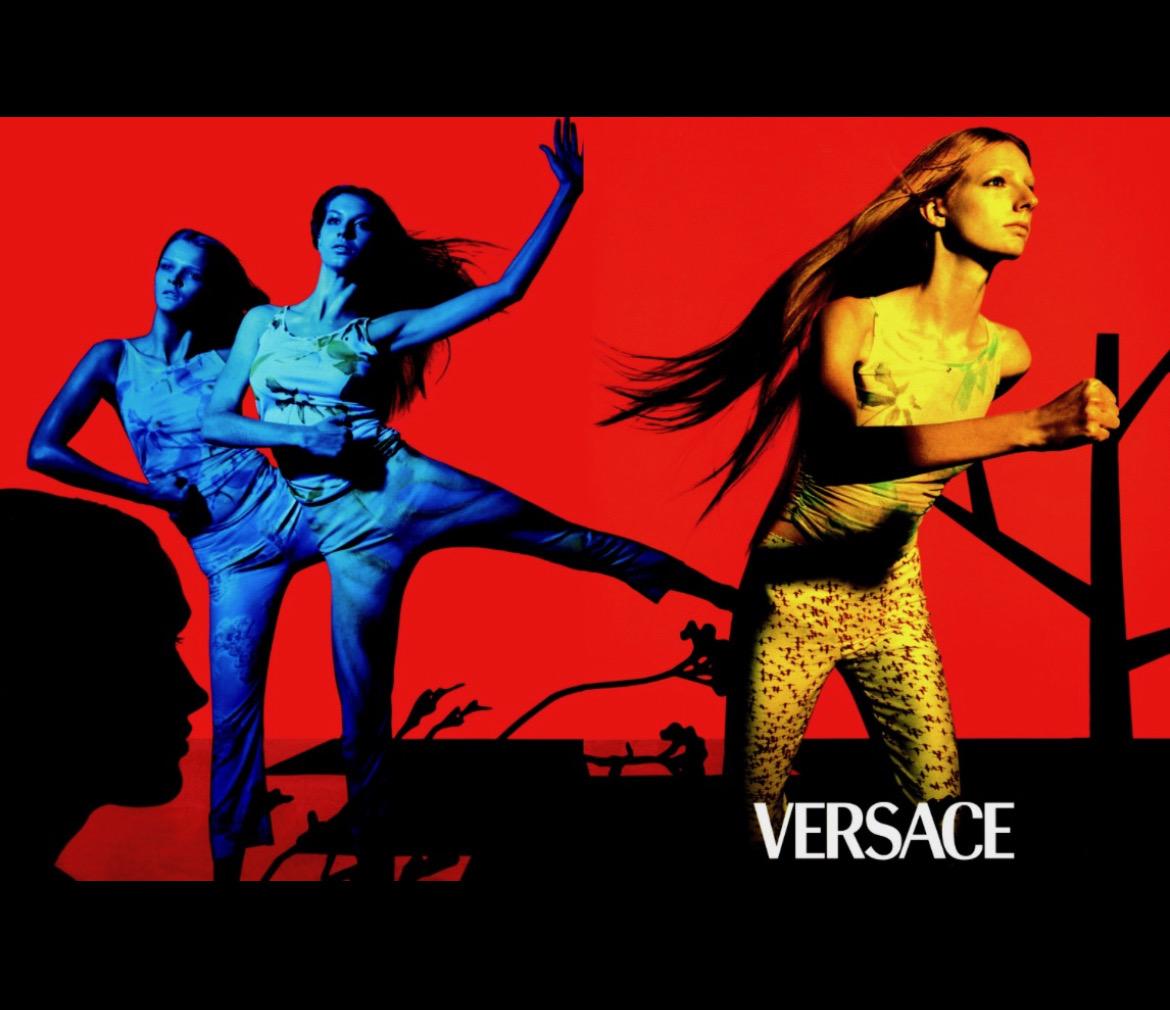 S/S 1999 Gianni Versace by Donatella Pink Yellow Orchid Print Silk Cropped Pants - RealList