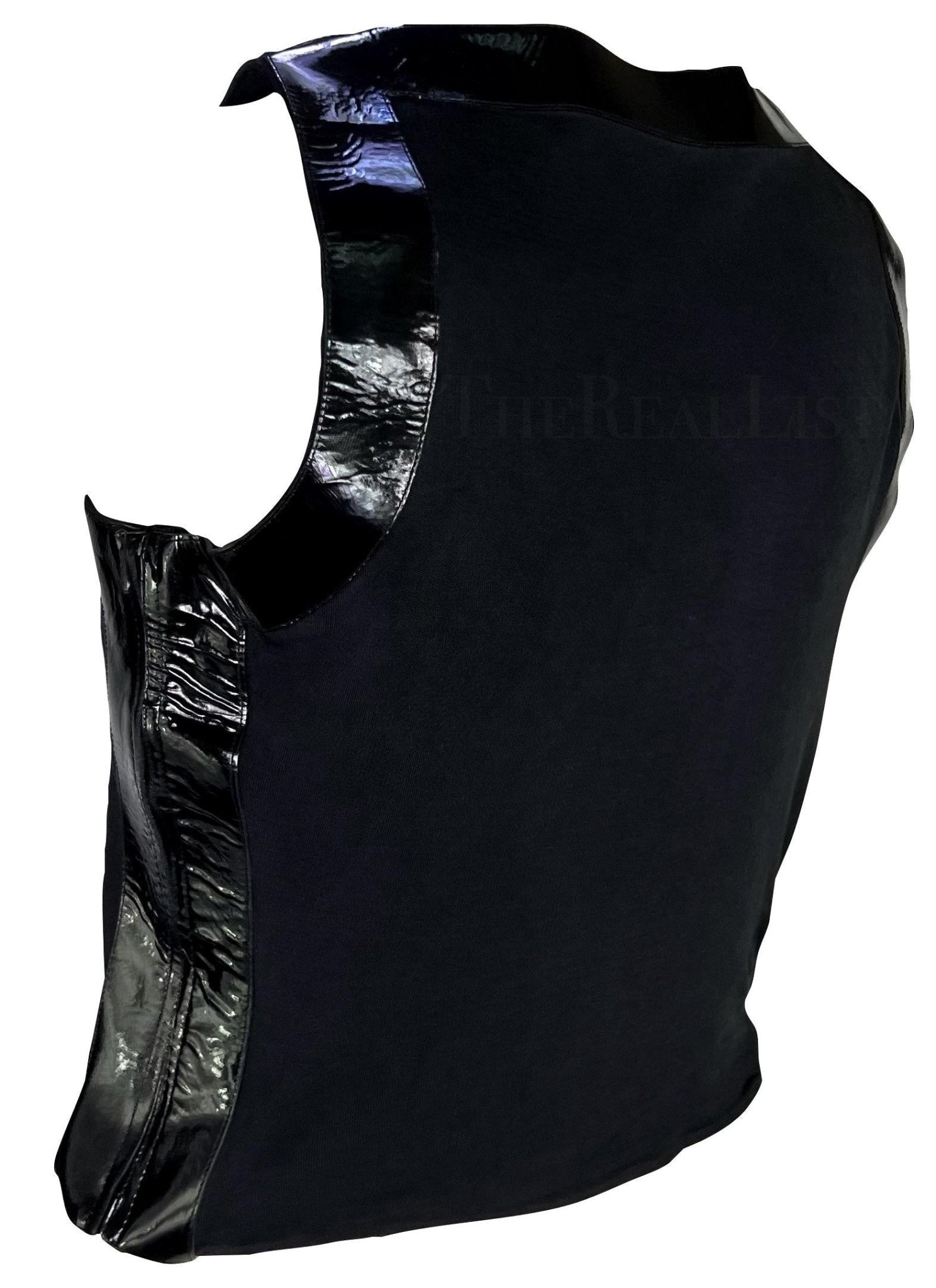 S/S 1999 Gucci by Tom Ford Black Patent Leather Accent Crop Top - RealList