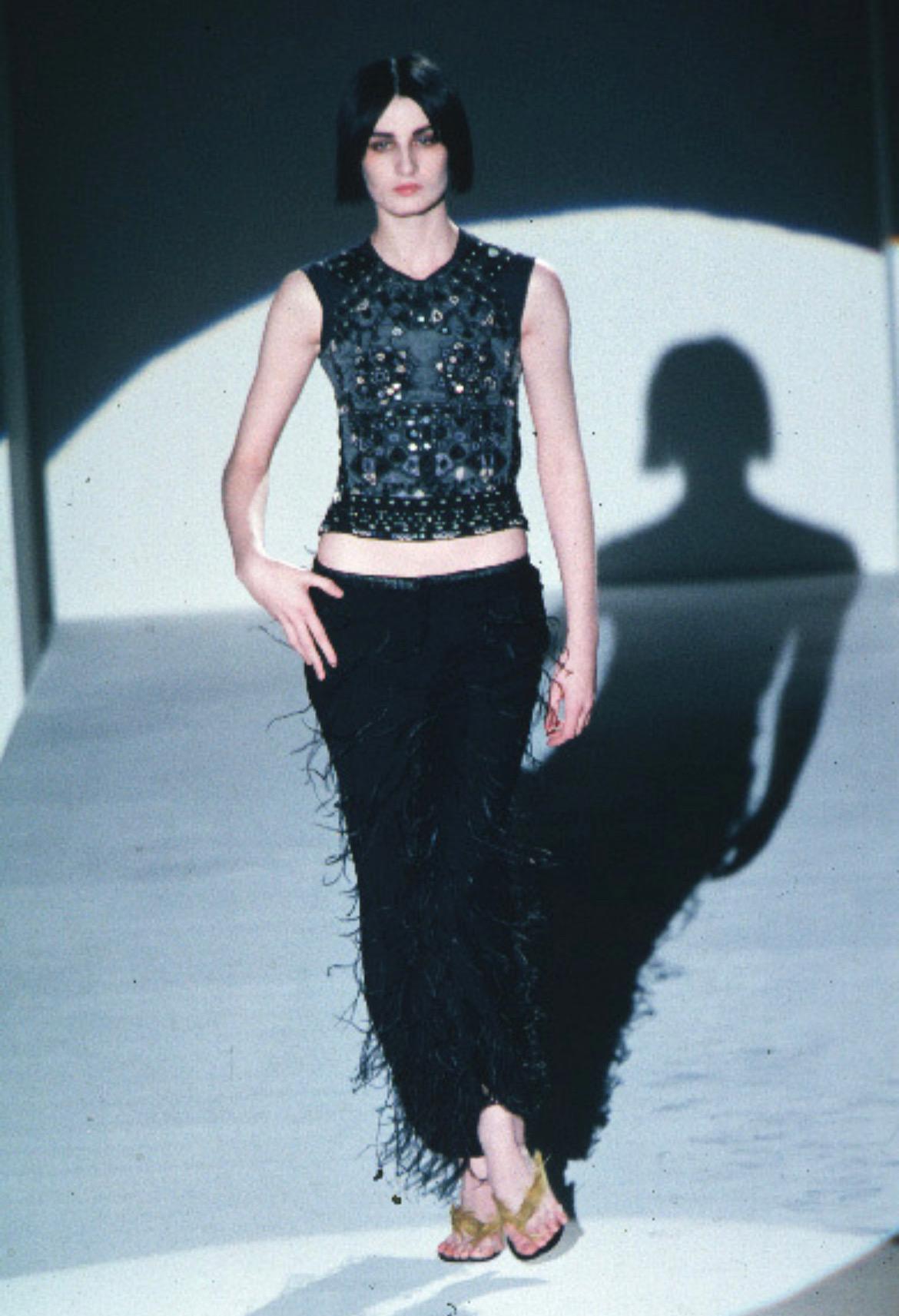 S/S 1999 Gucci by Tom Ford Black Silk Ostrich Feather Leather Band Skirt - RealList