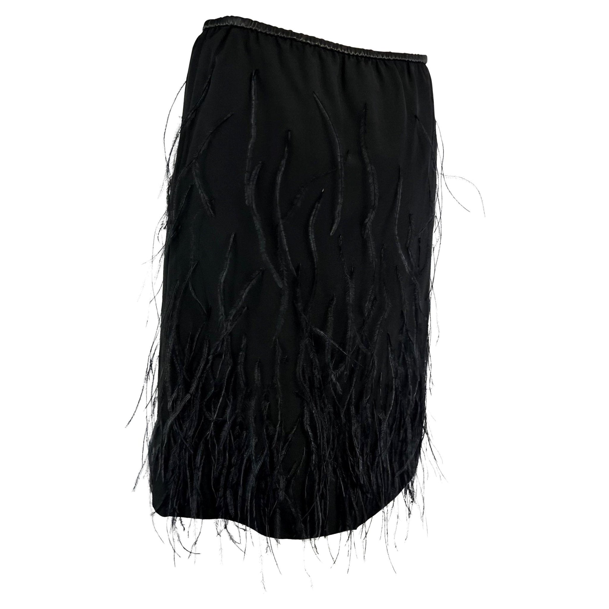 S/S 1999 Gucci by Tom Ford Black Silk Ostrich Feather Leather Band Skirt - RealList