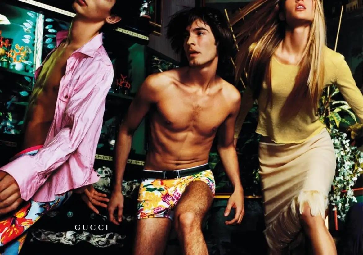 S/S 1999 Gucci by Tom Ford Runway Ad Black Chiffon Feather Skirt - RealList