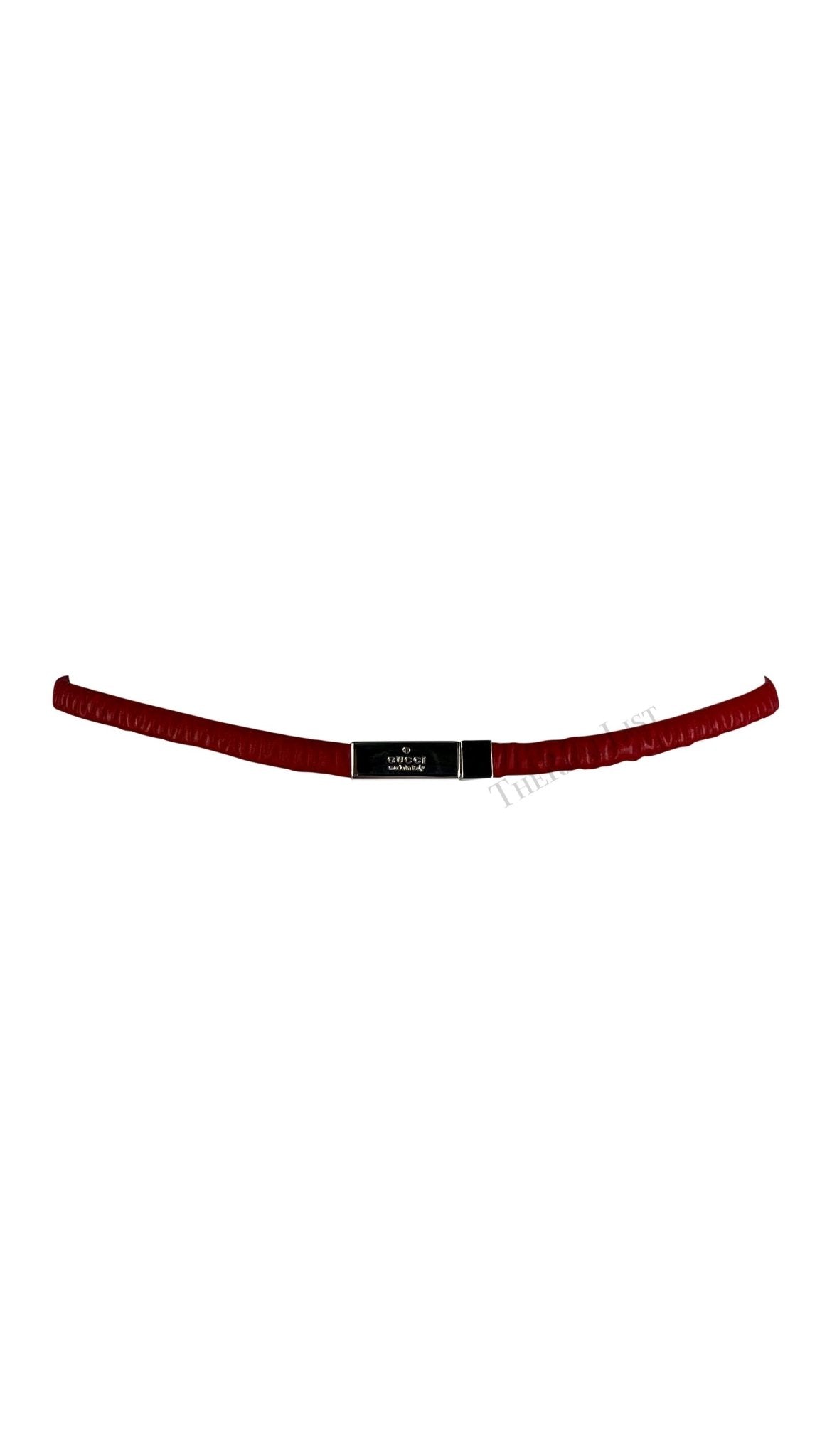 S/S 1999 Gucci by Tom Ford Runway Elasticized Red Leather Logo Thin Belt - RealList