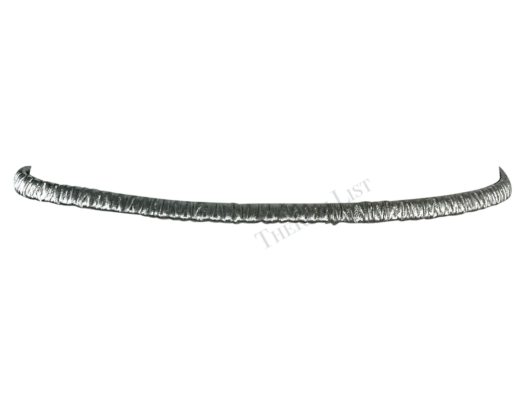 S/S 1999 Gucci by Tom Ford Runway Silver Elasticized Leather Logo Thin Belt - RealList