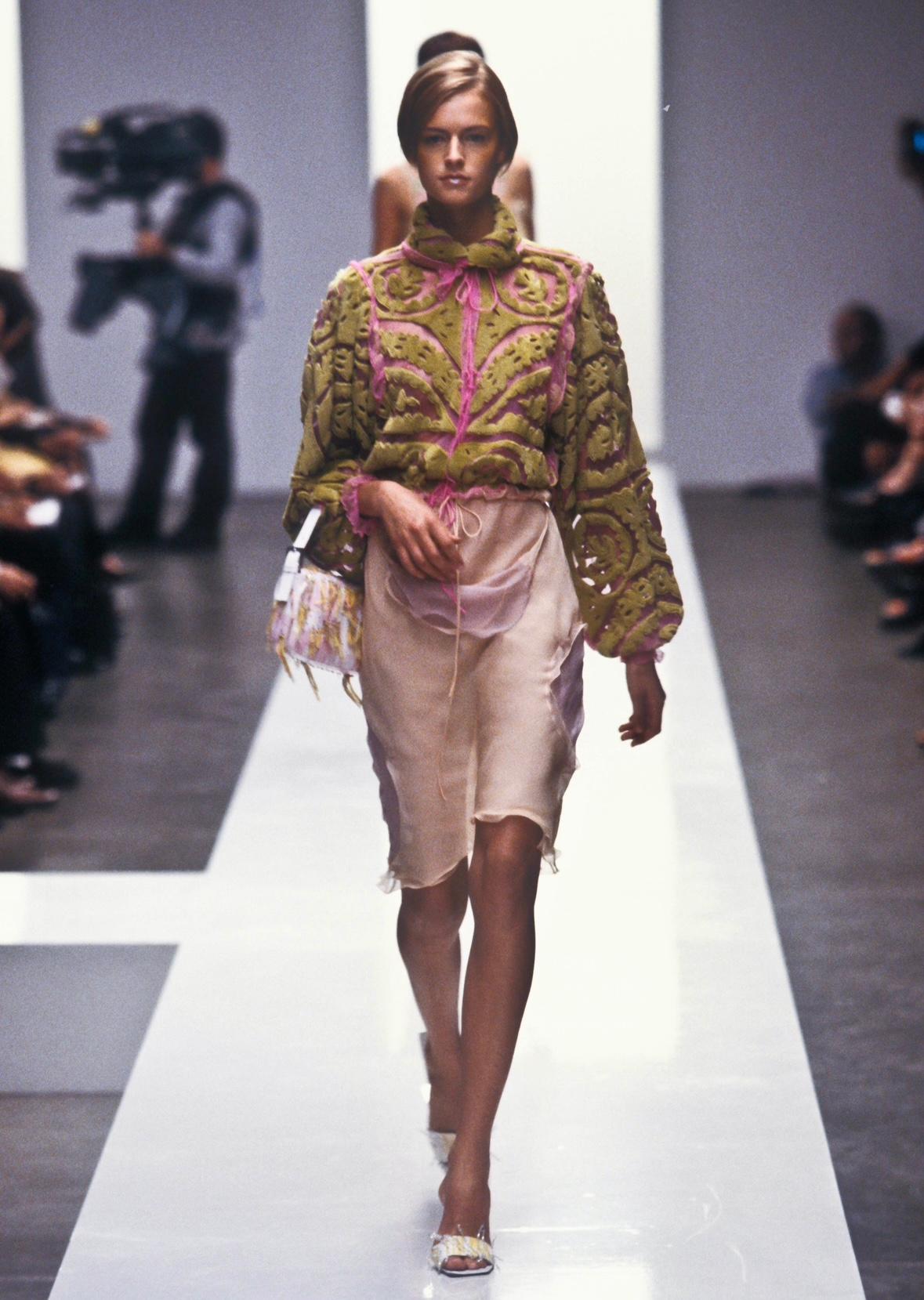 S/S 2000 Fendi by Karl Lagerfeld Runway Neon Pink Blouse Green Rabbit Fur - RealList