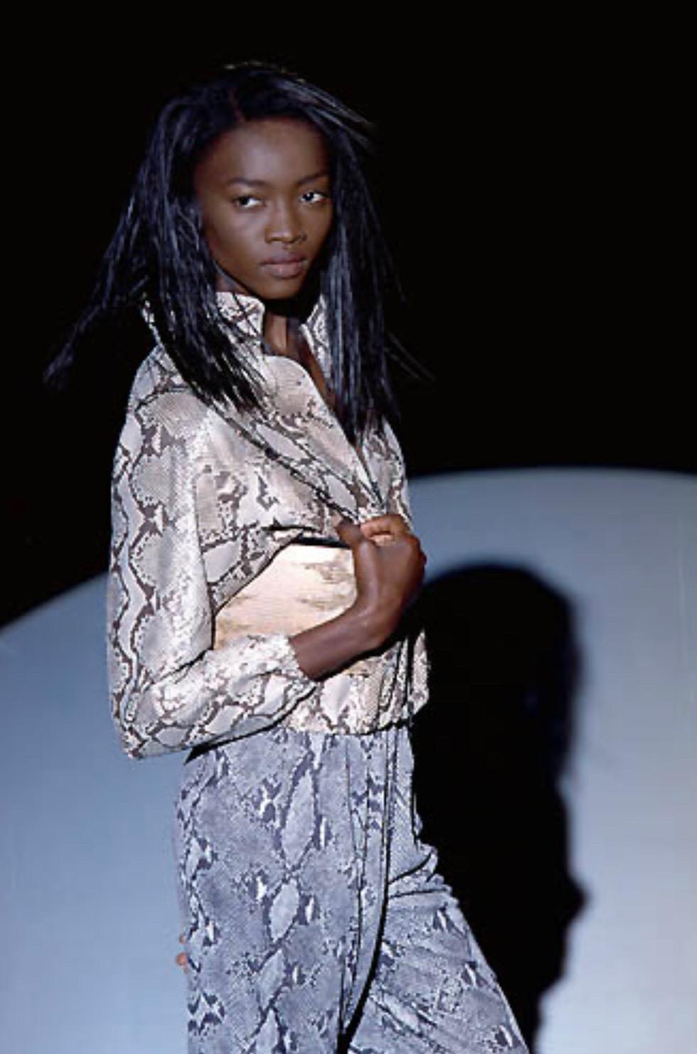 S/S 2000 Gucci by Tom Ford Black White Snakeskin Logo Print Viscose Pant Set - RealList