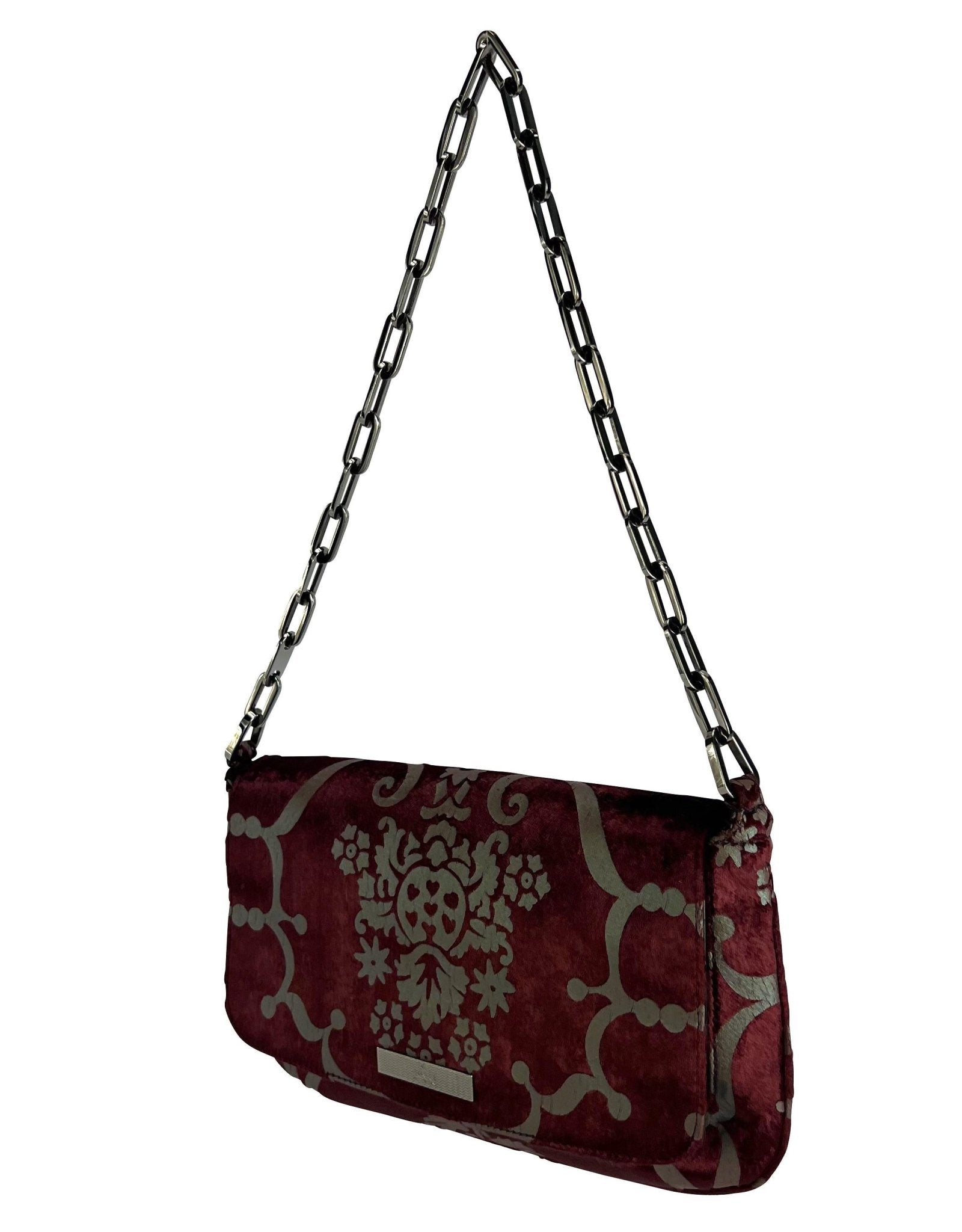 S/S 2000 Gucci by Tom Ford Burgundy Velvet Chain Bag - RealList