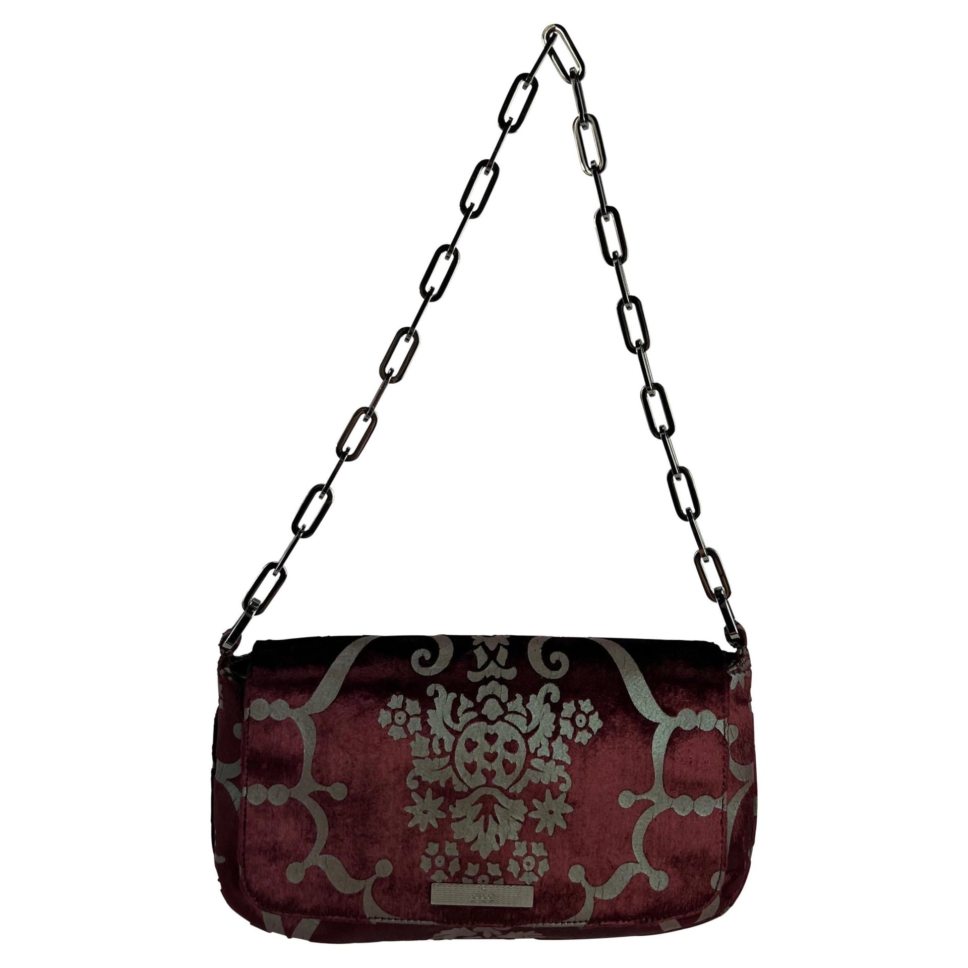 S/S 2000 Gucci by Tom Ford Burgundy Velvet Chain Bag - RealList
