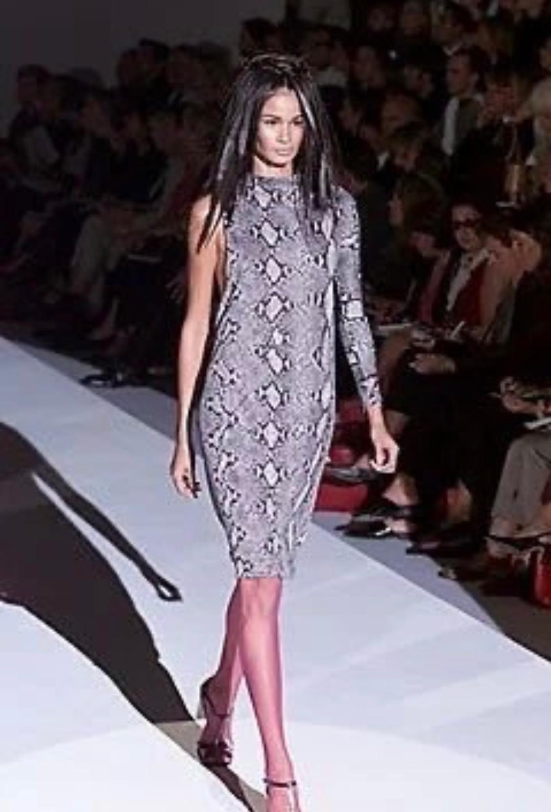 S/S 2000 Gucci by Tom Ford Grey Snake Print Asymmetric One Sleeve Dress - RealList