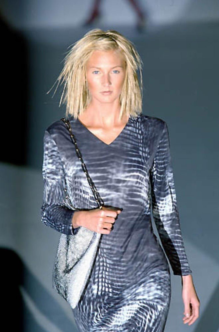 S/S 2000 Gucci by Tom Ford Runway Abstract Print Viscose V - Neck Dress - RealList