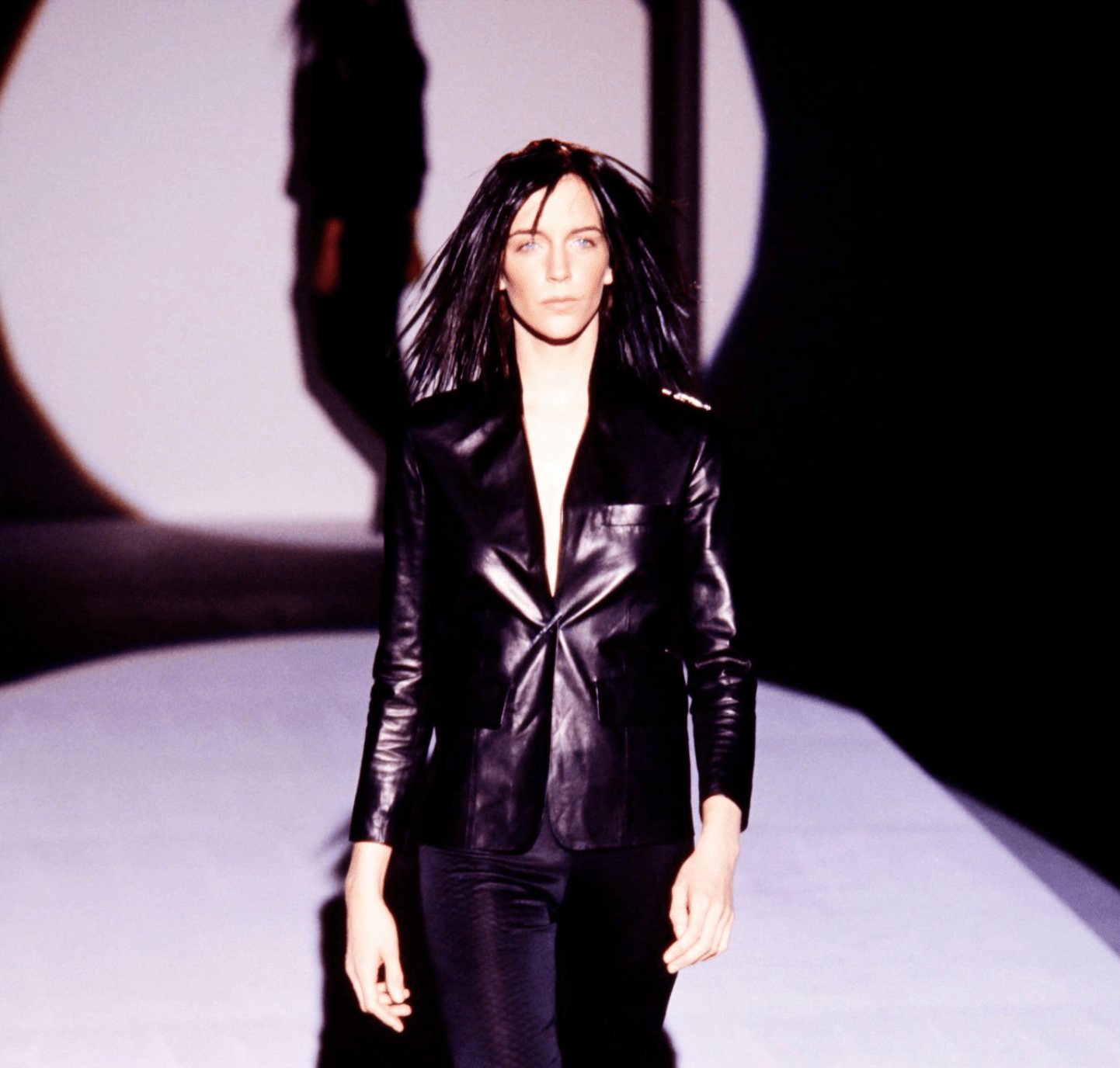 S/S 2000 Gucci by Tom Ford Runway Rhinestone Pin Black Leather Blazer Jacket - RealList