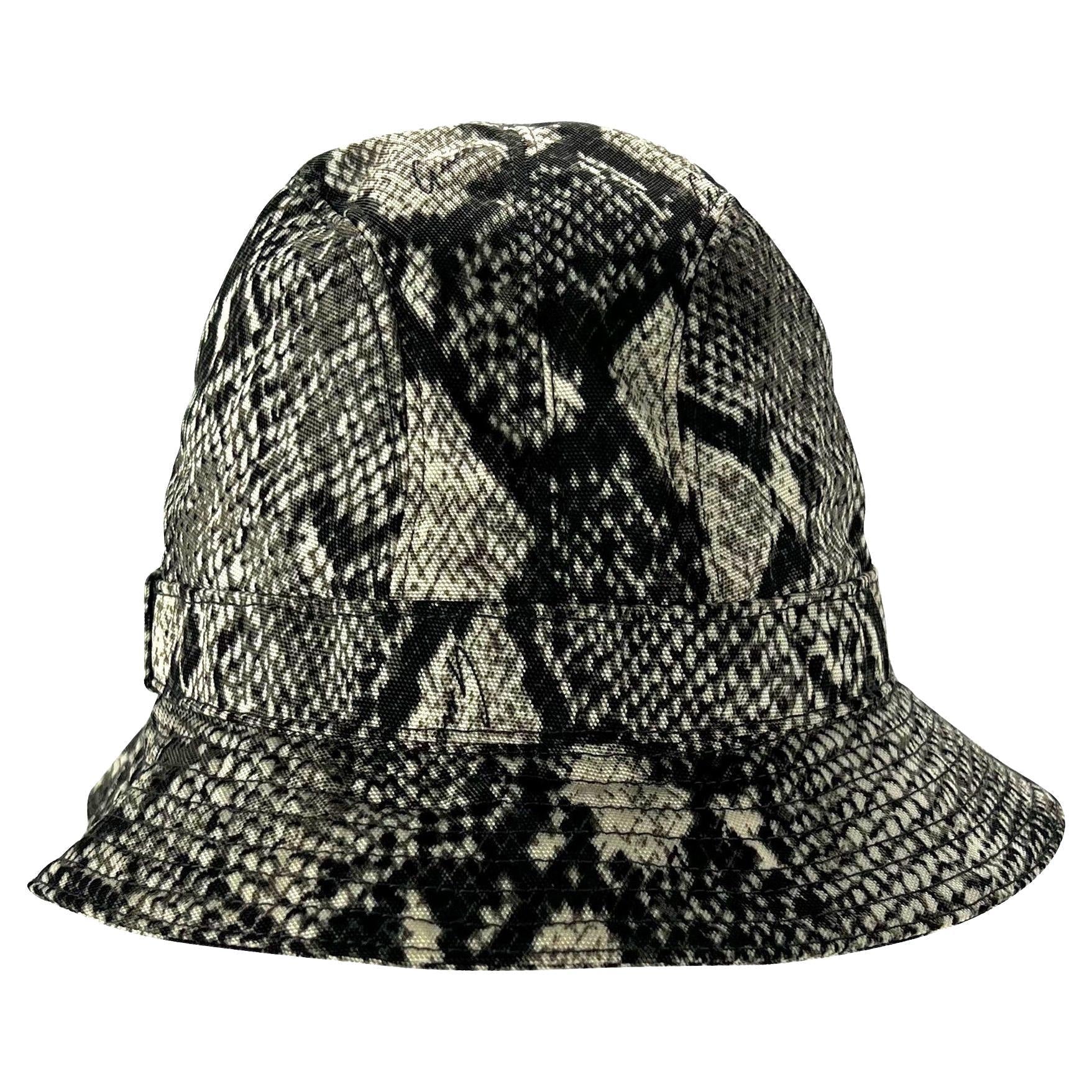 S/S 2000 Gucci by Tom Ford Snakeskin Print Grey Nylon Bucket Hat - RealList