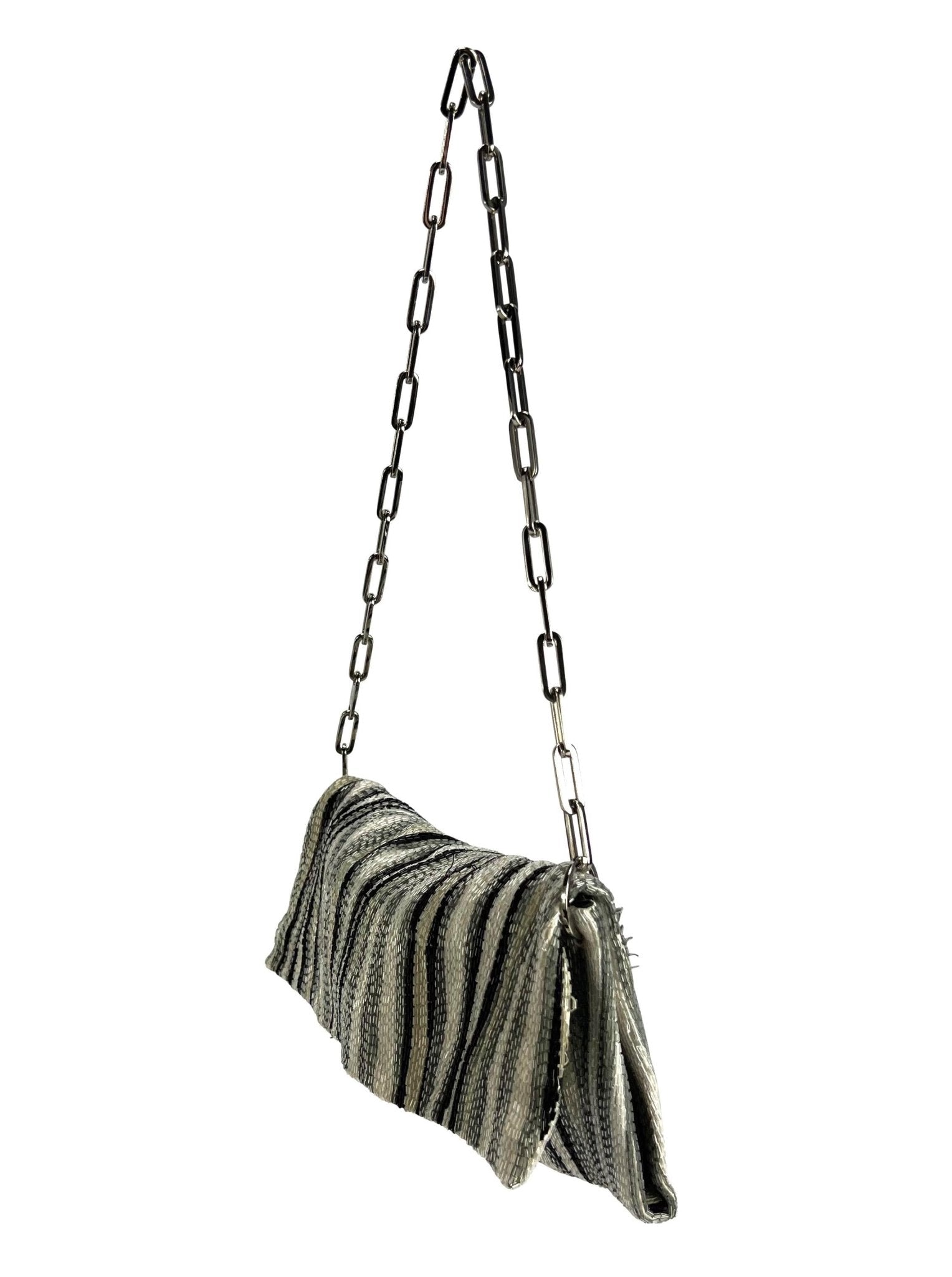 S/S 2000 Gucci by Tom Ford White Grey Beaded Abstract Pattern Chain Flap Bag - RealList