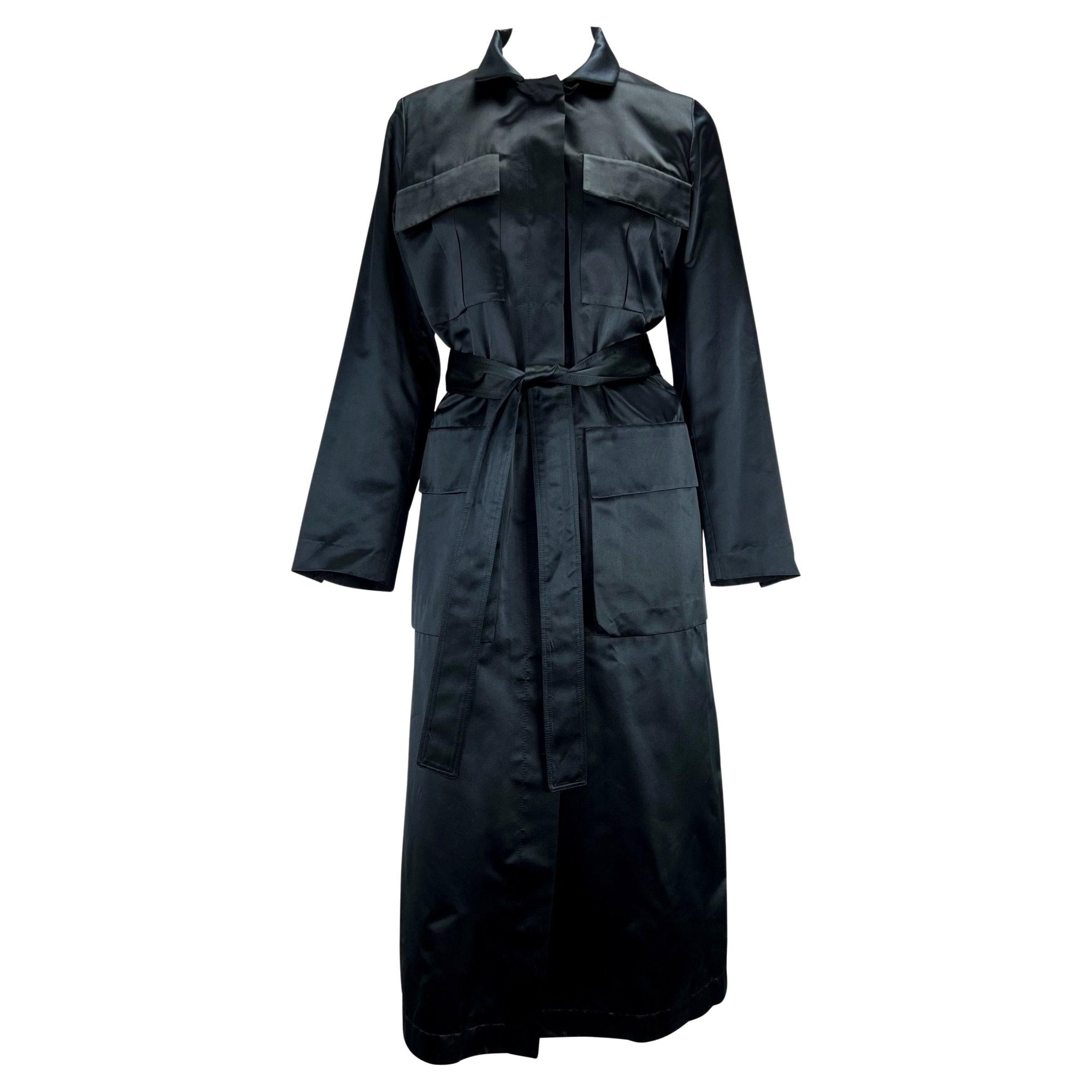 S/S 2001 Gucci by Tom Ford Navy Satin Trench Coat - RealList