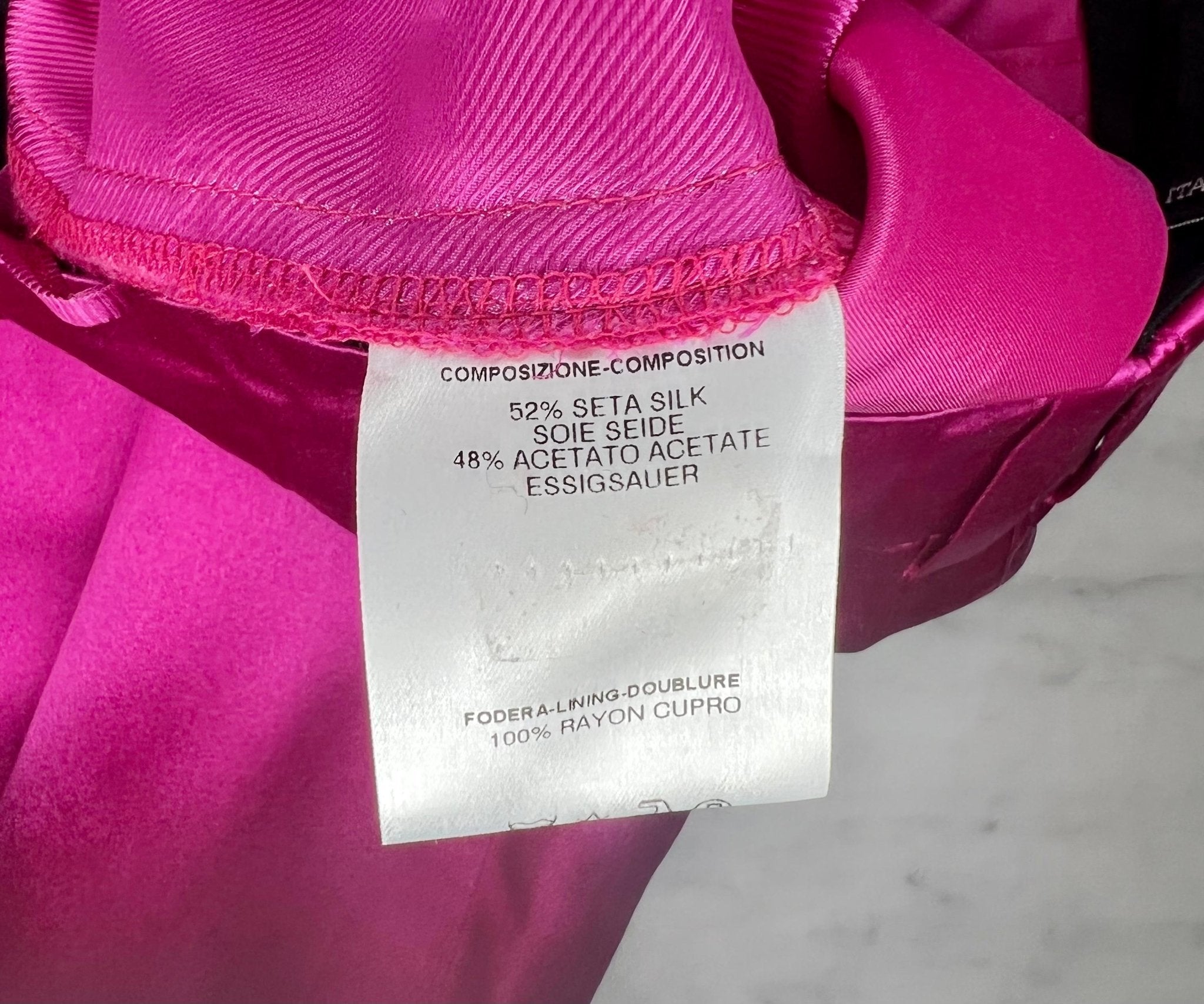 S/S 2001 Gucci by Tom Ford Runway Hot Pink Silk Pants - RealList