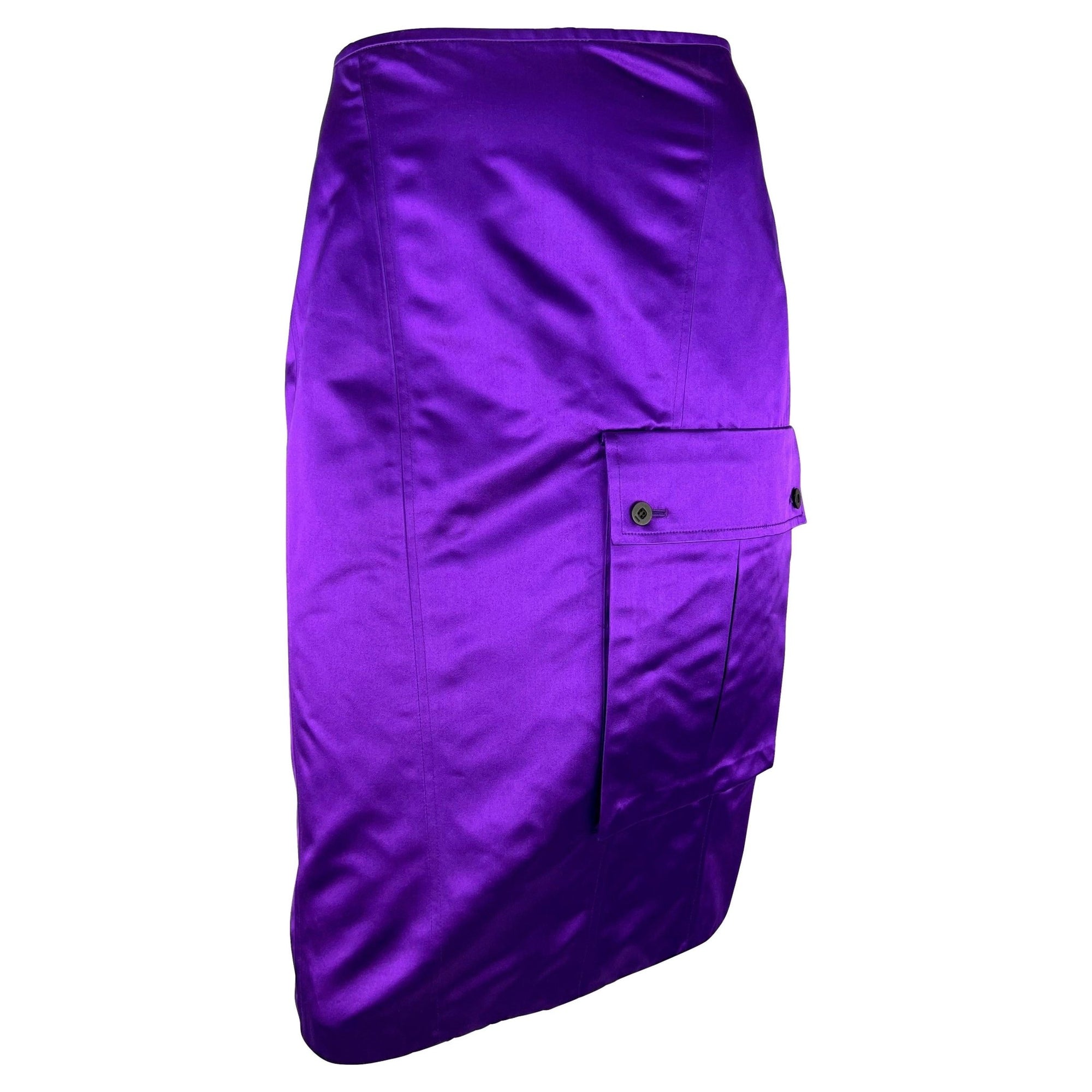 S/S 2001 Gucci by Tom Ford Runway Purple Satin Cargo Pocket Pencil Skirt - RealList