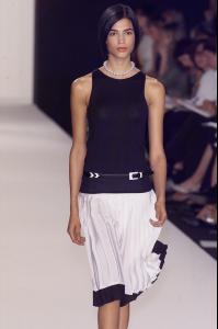 S/S 2001 Ralph Lauren Runway Ad Creme Black Pleated Silk Tennis Skirt - RealList