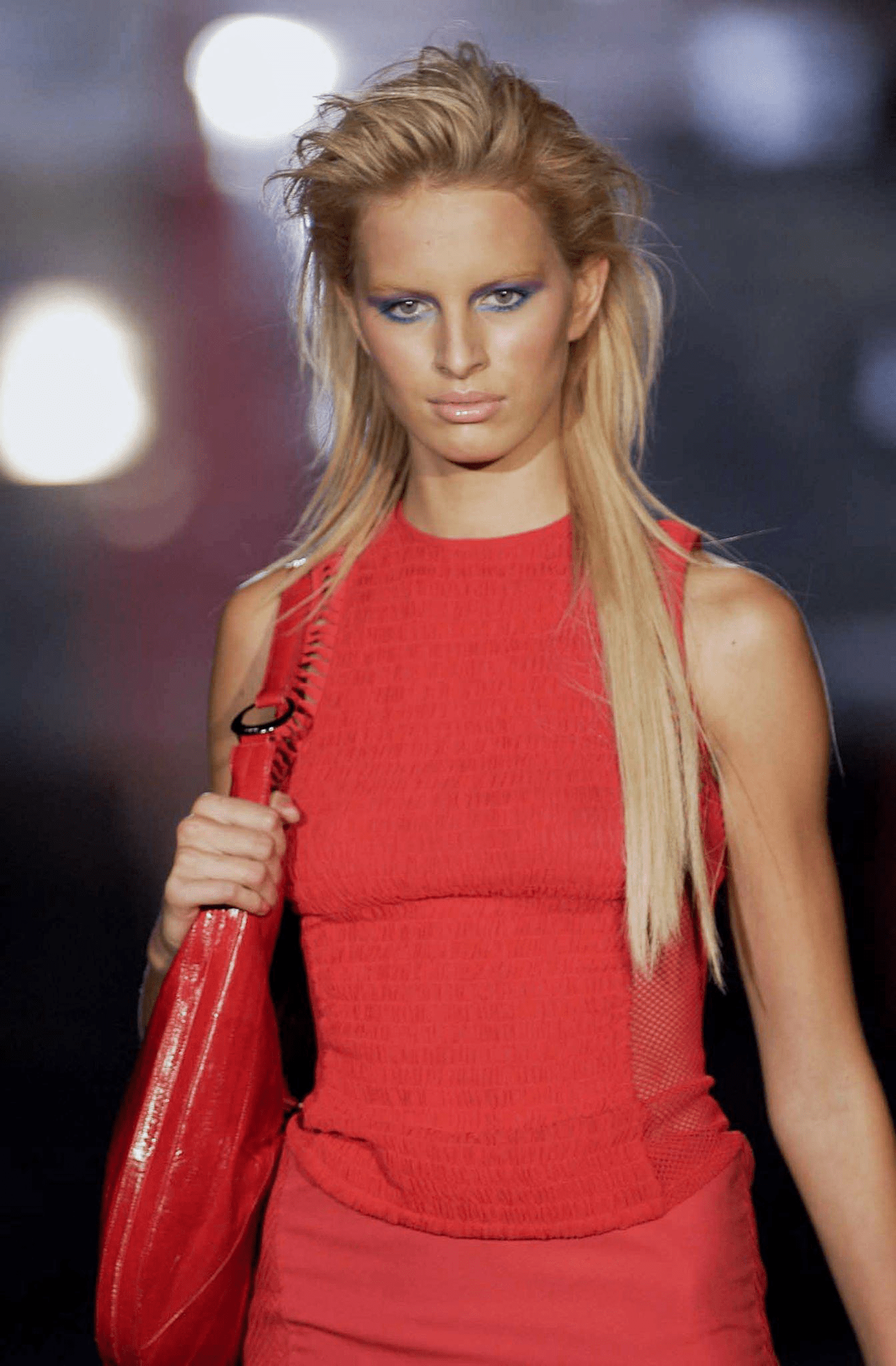 S/S 2002 Gianni Versace by Donatella Runway Ad Red Genuine Eel Skin Shoulder Bag - RealList