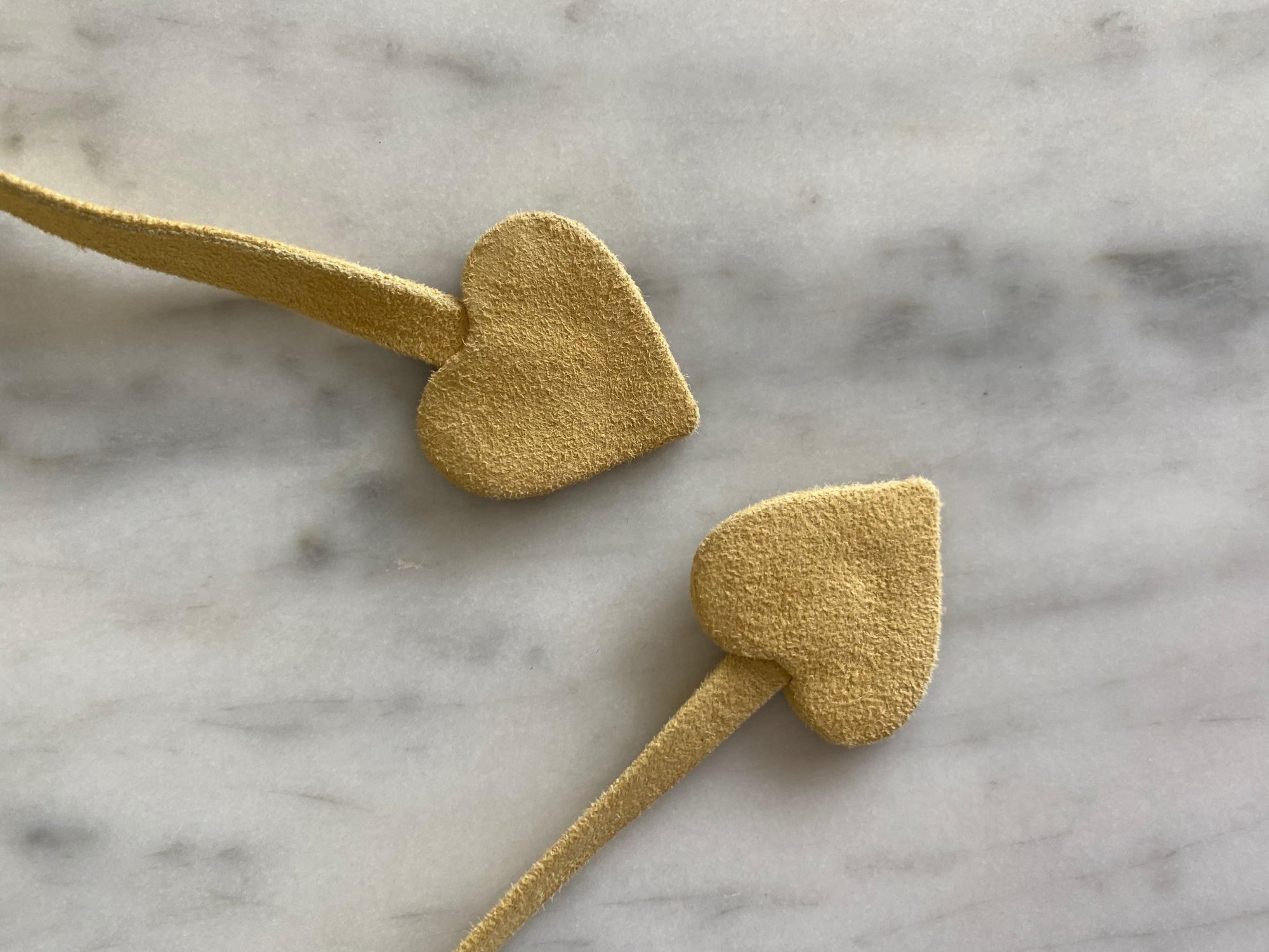 S/S 2002 Gucci by Tom Ford Runway Ad Suede Heart Belted Dress - RealList