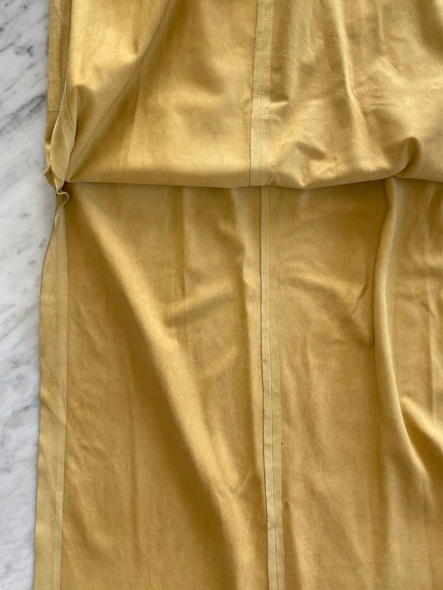 S/S 2002 Gucci by Tom Ford Runway Ad Suede Heart Belted Dress - RealList