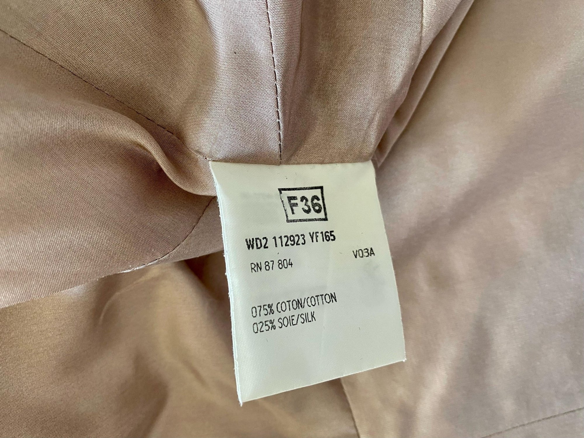 S/S 2003 Yves Saint Laurent by Tom Ford Pink Ruffle Cotton Silk Blazer Jacket - RealList