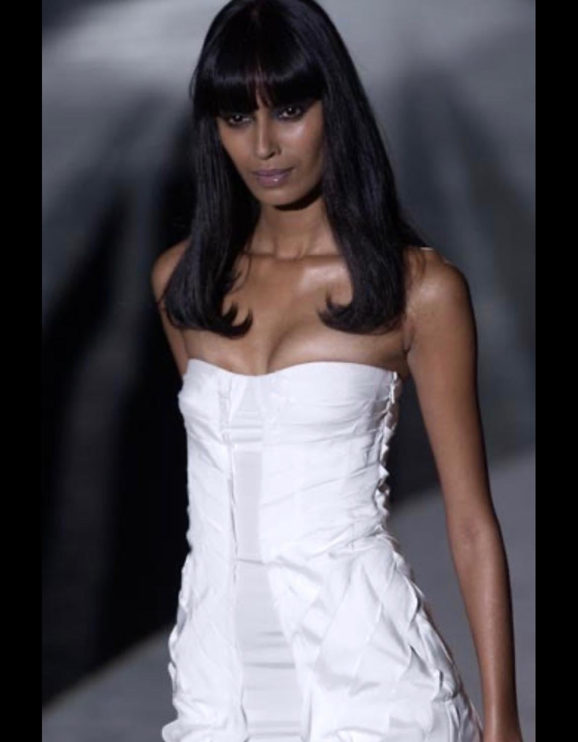 S/S 2004 Gucci by Tom Ford Fan Pleated Silk Ribbon Cutout Black Strapless Dress - RealList