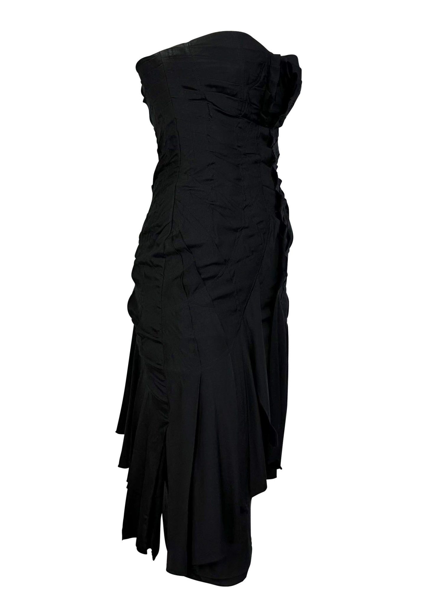 S/S 2004 Gucci by Tom Ford Fan Pleated Silk Ribbon Cutout Black Strapless Dress - RealList