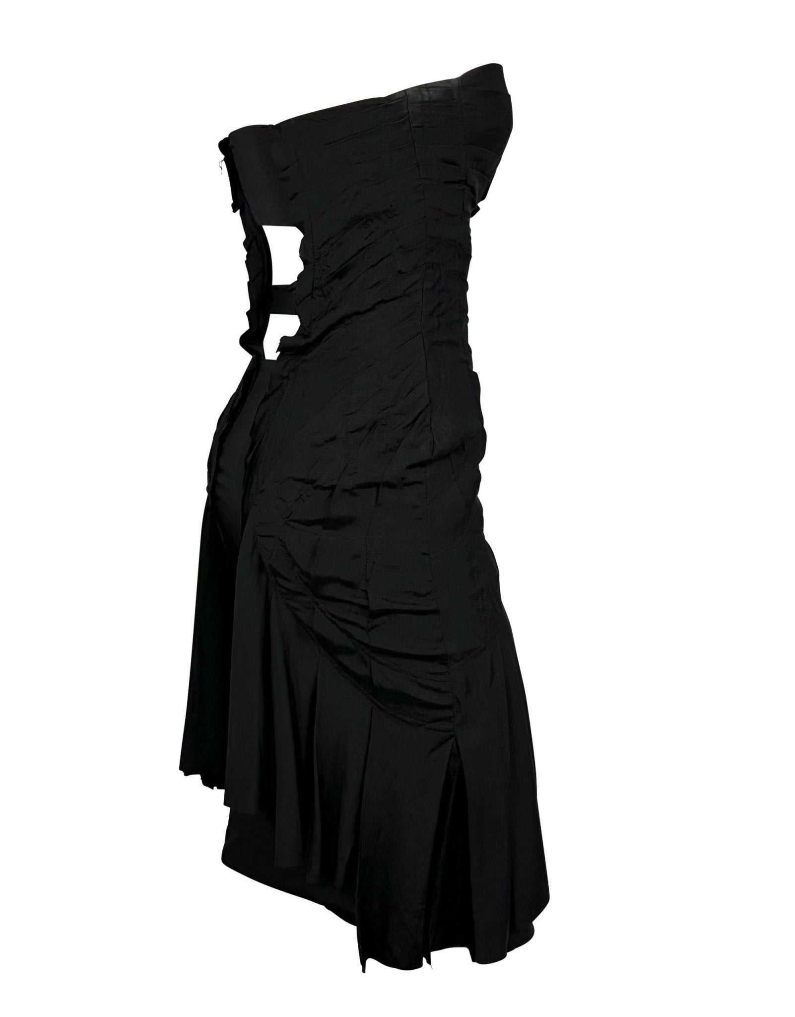 S/S 2004 Gucci by Tom Ford Fan Pleated Silk Ribbon Cutout Black Strapless Dress - RealList