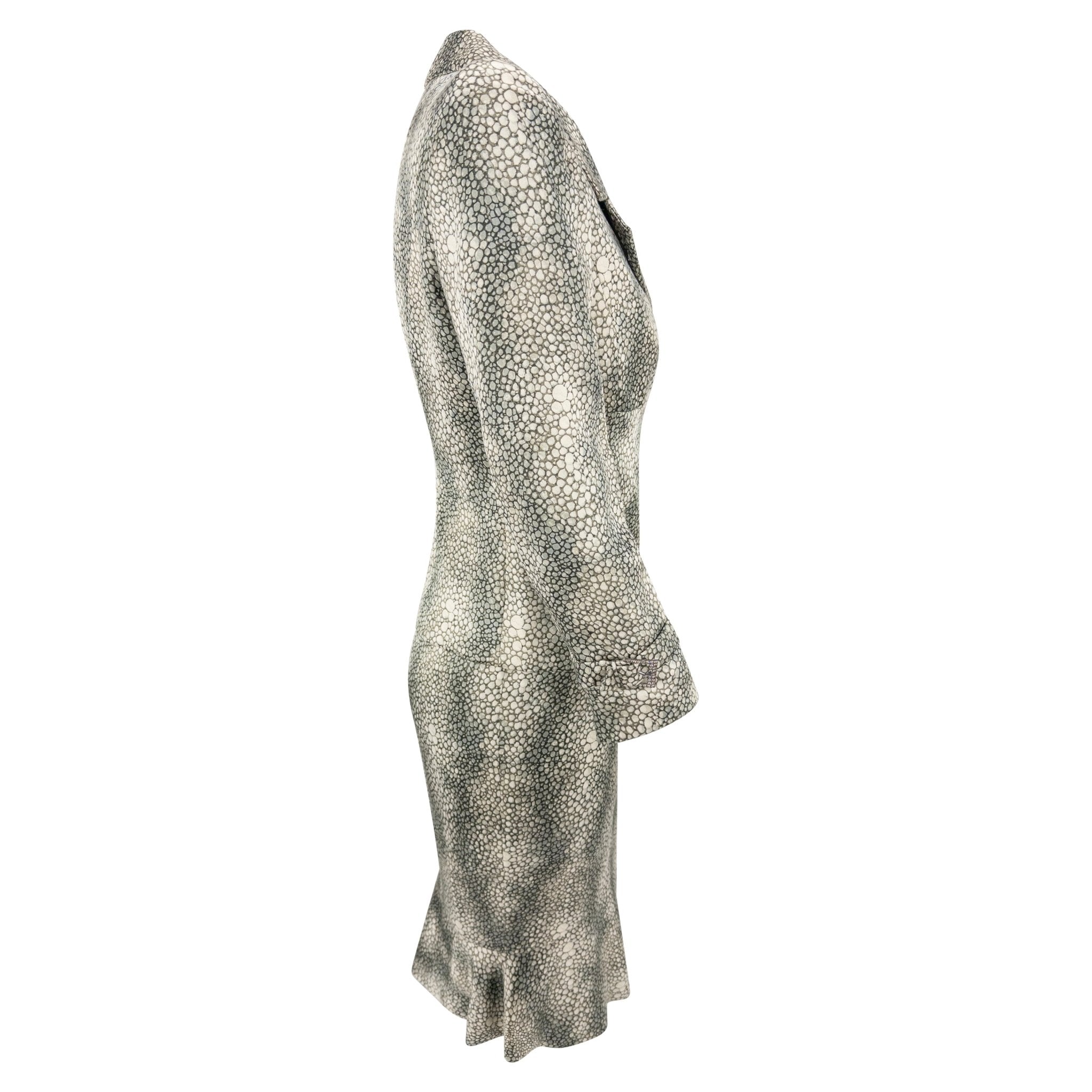 S/S 2004 Valentino Haute Couture Runway Shagreen Print Satin Jacket Dress Set - RealList