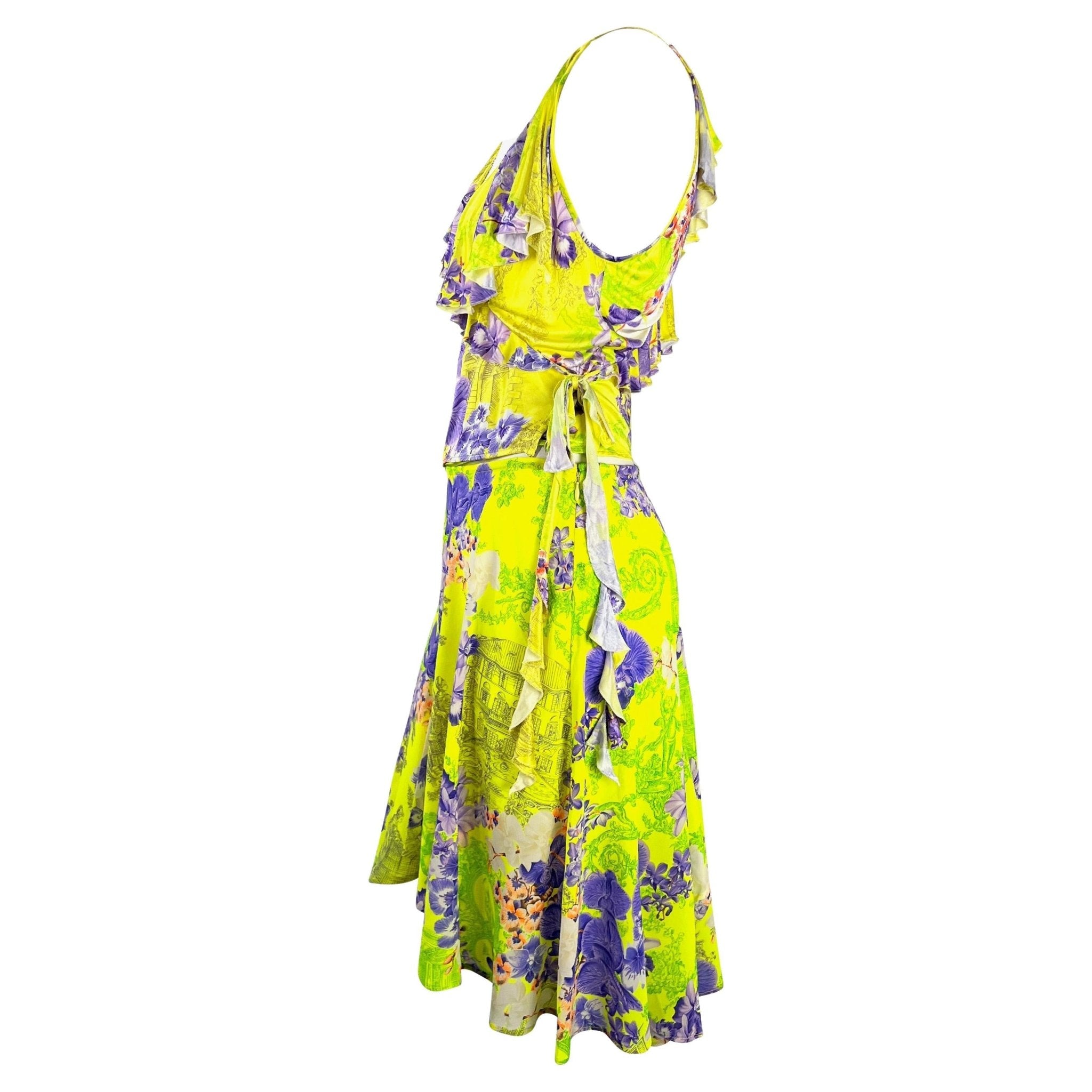 S/S 2004 Versace by Donatella Neon Green Toile Flower Print Silk Viscose Set - RealList