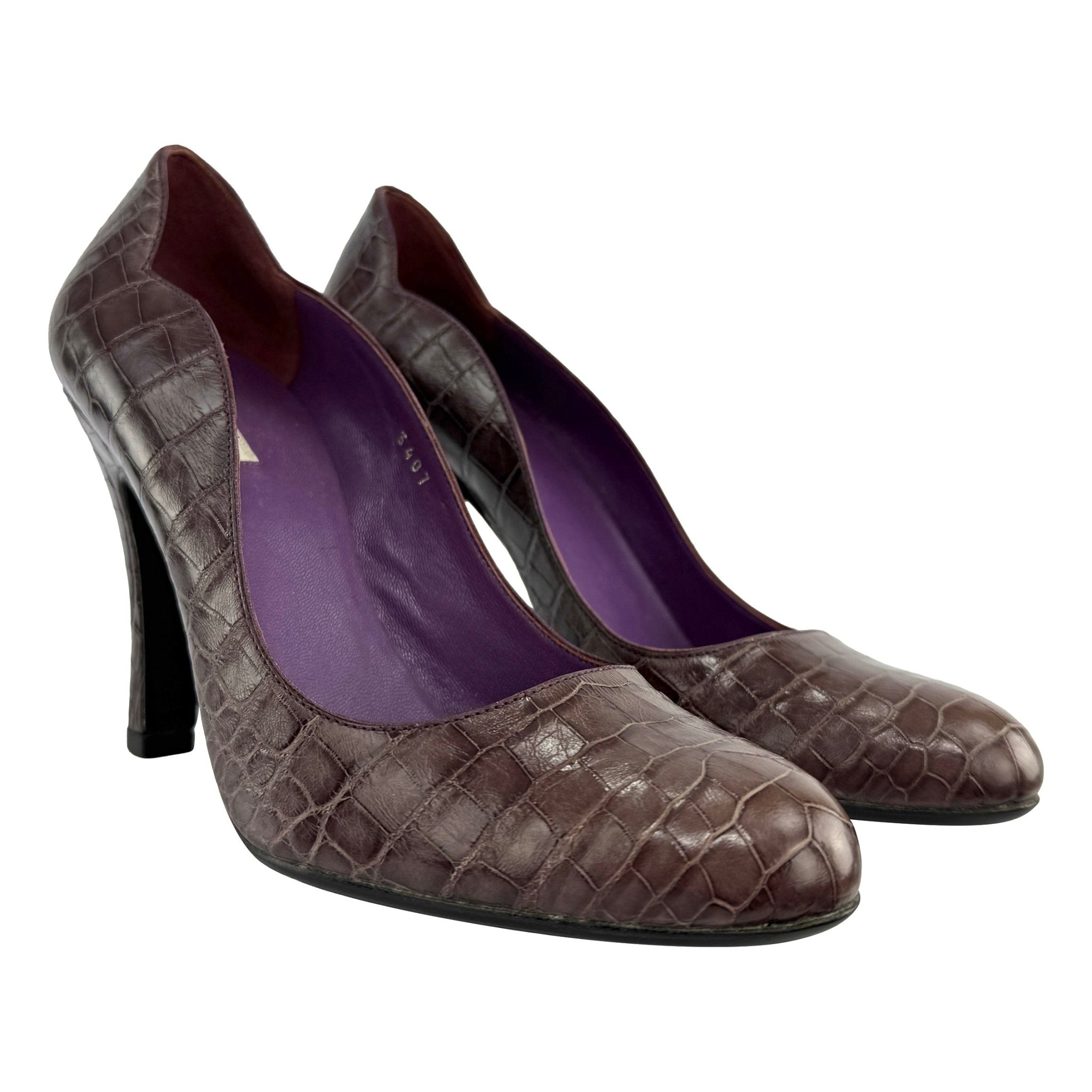 Unworn Early 2000s Prada Genuine Alligator Purple Scalloped Pumps 36 - RealList