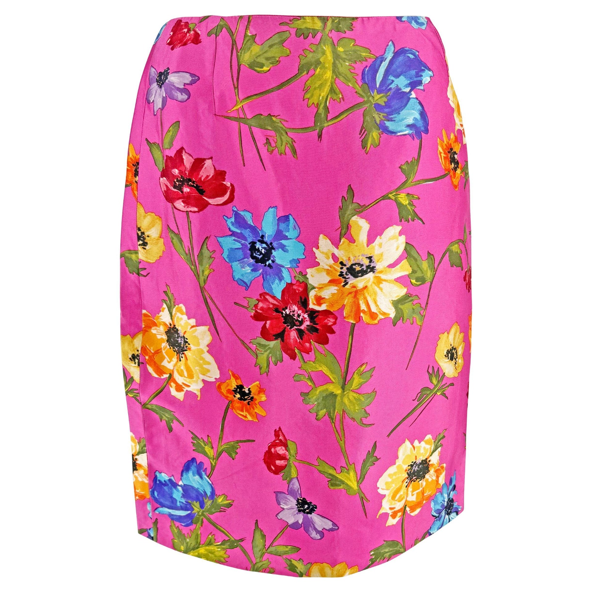 1999 Dolce & Gabbana Hot Pink Floral Print Silk Satin Pencil Skirt
